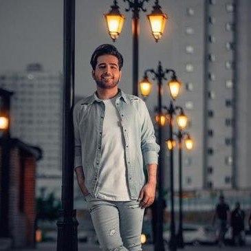 دانلود آهنگ فرزاد فرخ لبخند